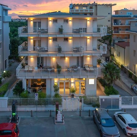 Hotel Riva E Mare Rimini Extérieur photo
