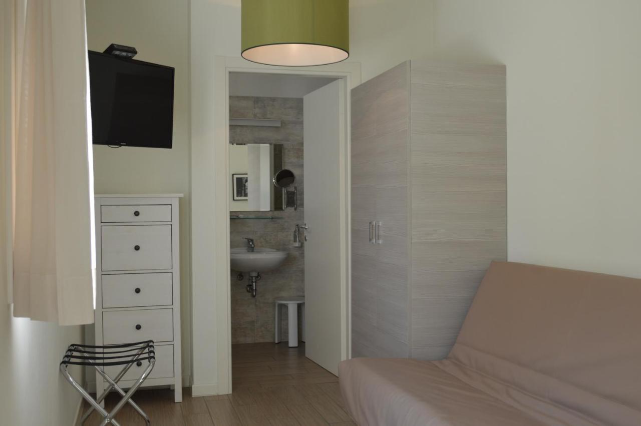 Hotel Riva E Mare Rimini Extérieur photo