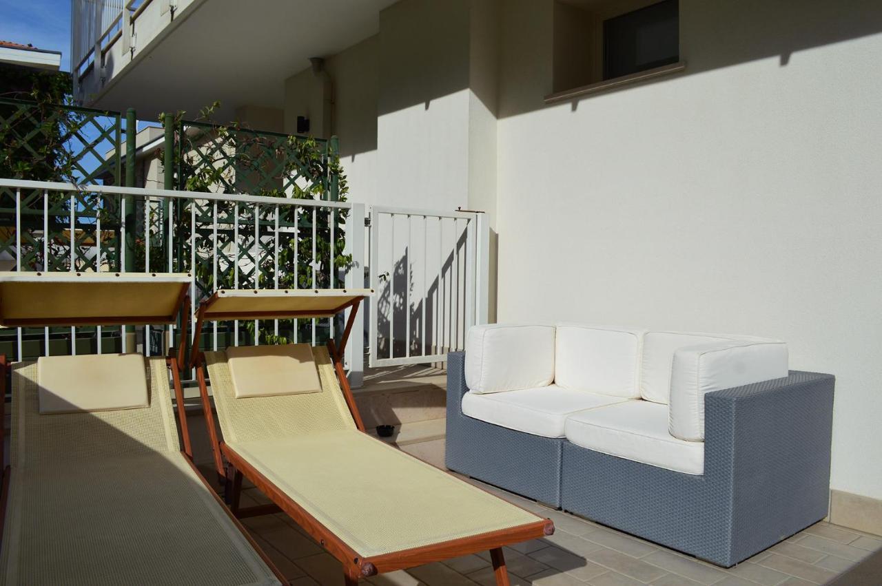 Hotel Riva E Mare Rimini Extérieur photo