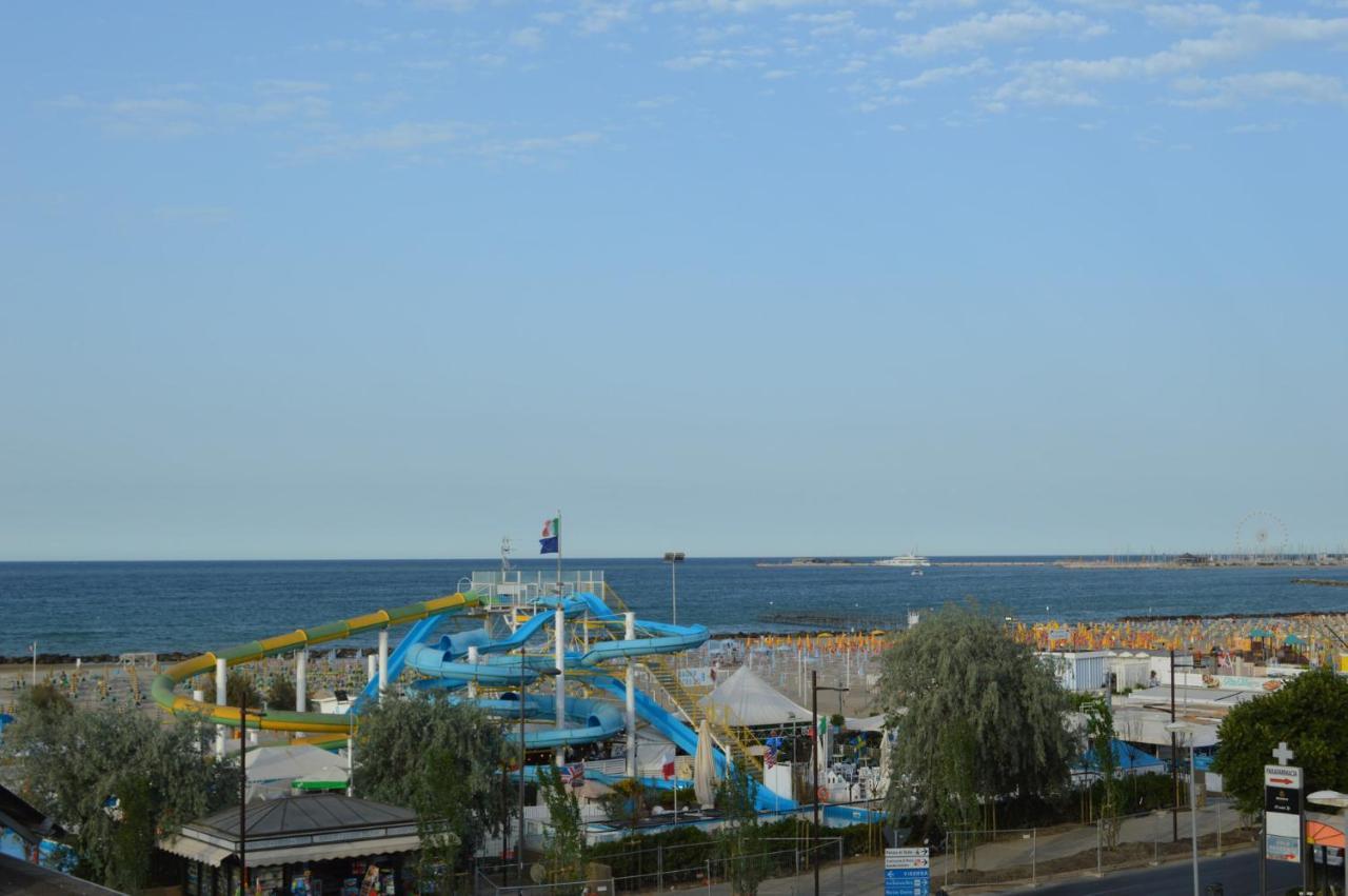 Hotel Riva E Mare Rimini Extérieur photo