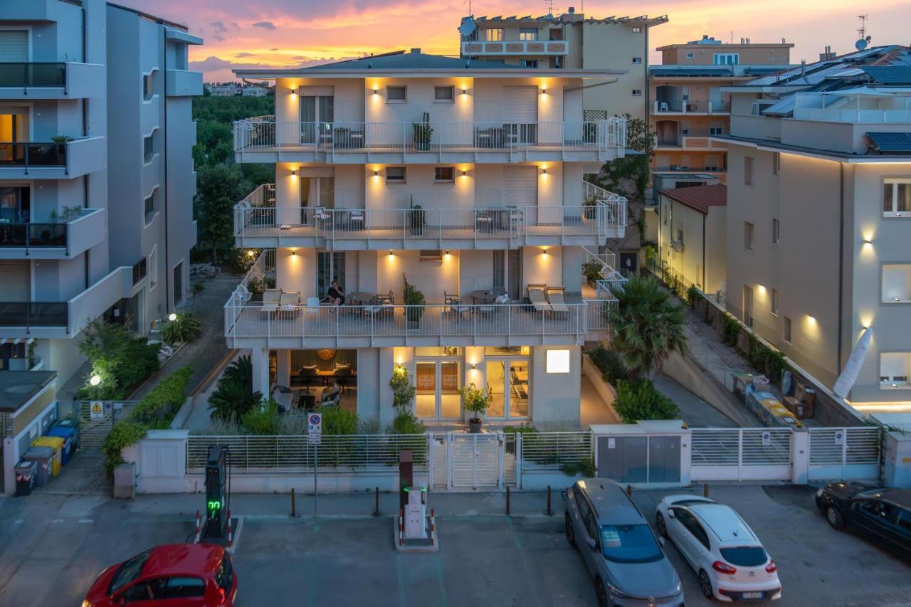 Hotel Riva E Mare Rimini Extérieur photo